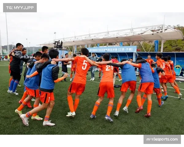 法国足球青训体系改革:蒙彼利埃15岁新星阿莫尔成为欧洲豪门争夺焦点